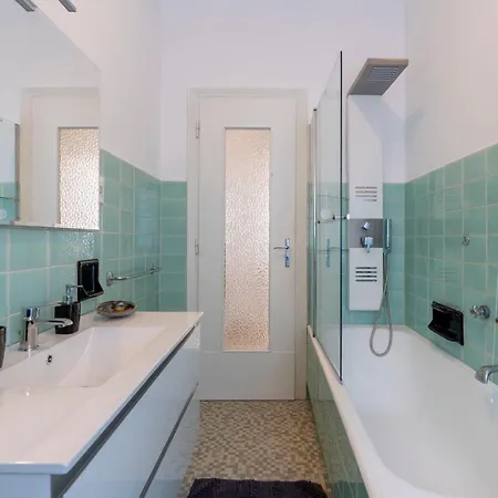Giardino Al Mare By Interhome * San Remo