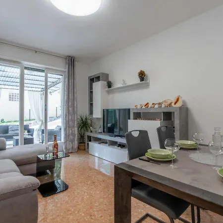 Giardino Al Mare By Interhome Appartement