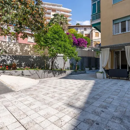 Giardino Al Mare By Interhome Appartement